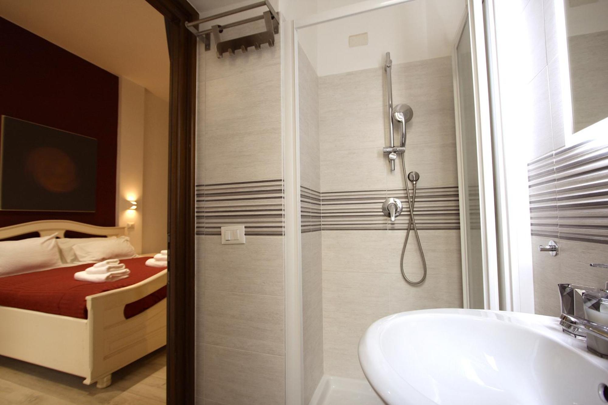 Ottaviano 2br House Appartamento Roma